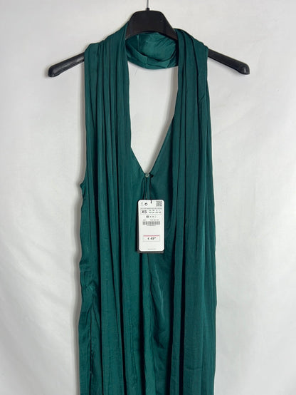 ZARA. Mono midi verde satinado. T XS