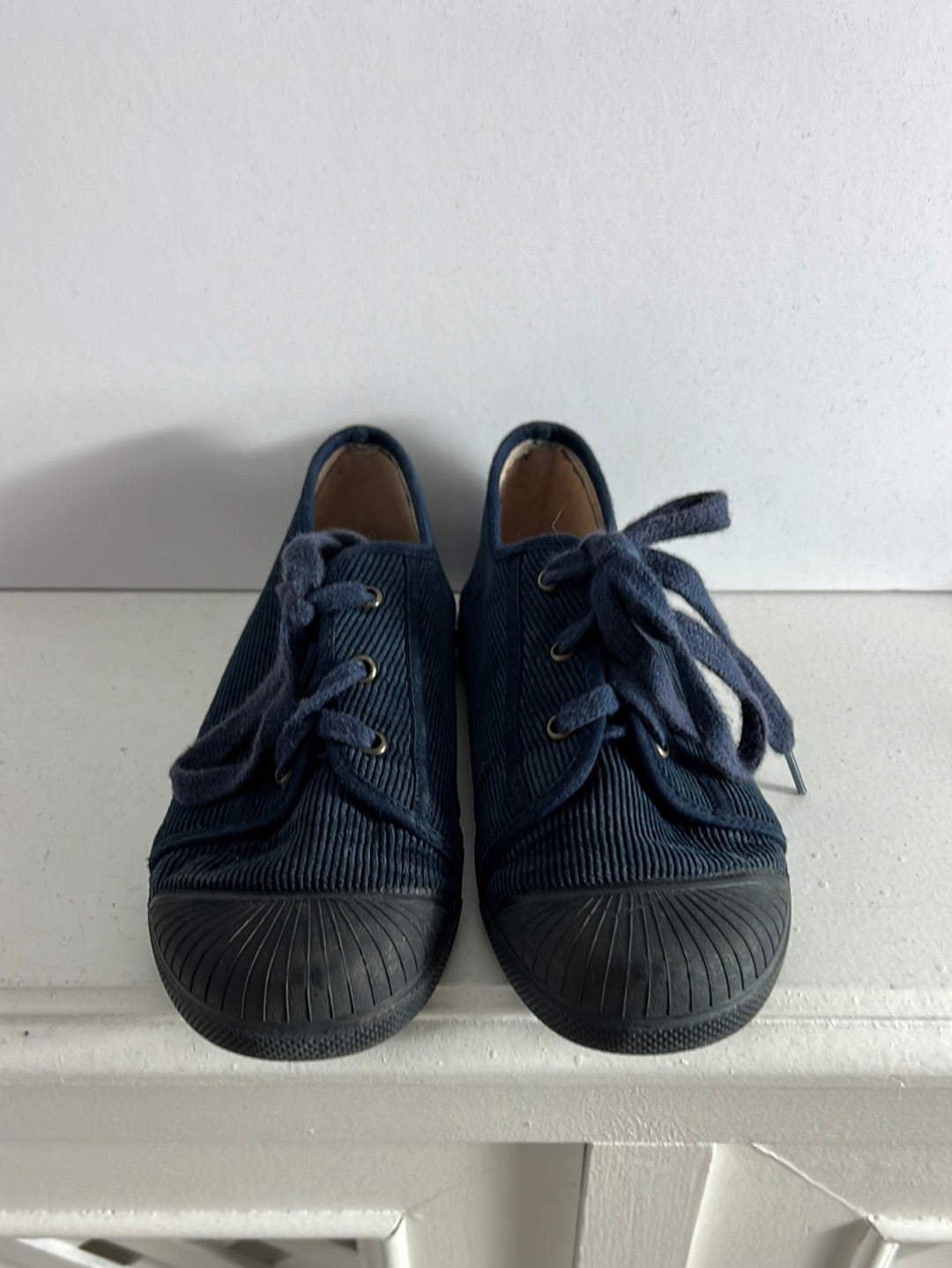 PISAMONAS. Blue corduroy lace-up sneakers. Size 29