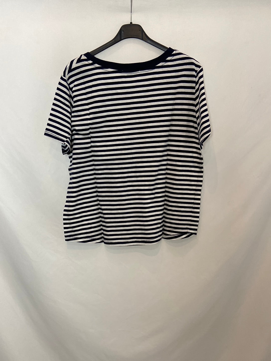 ZARA. Camiseta rayas T. XL