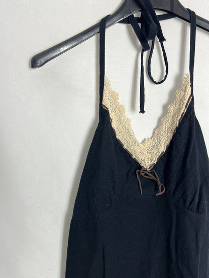 OTHER. Short black dress with crochet details. TL (M)