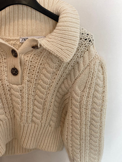 ZARA. Jersey crop tejido ocho. T.S