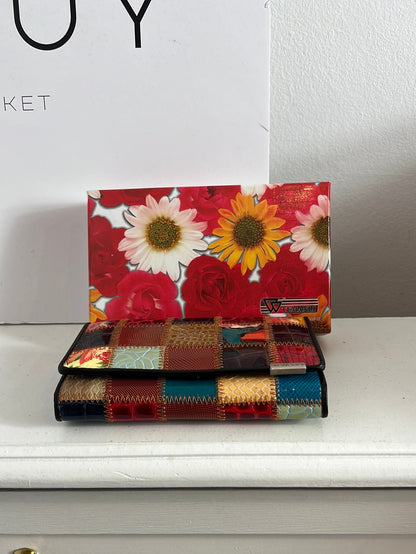 TEMANLI. Textured leather wallet