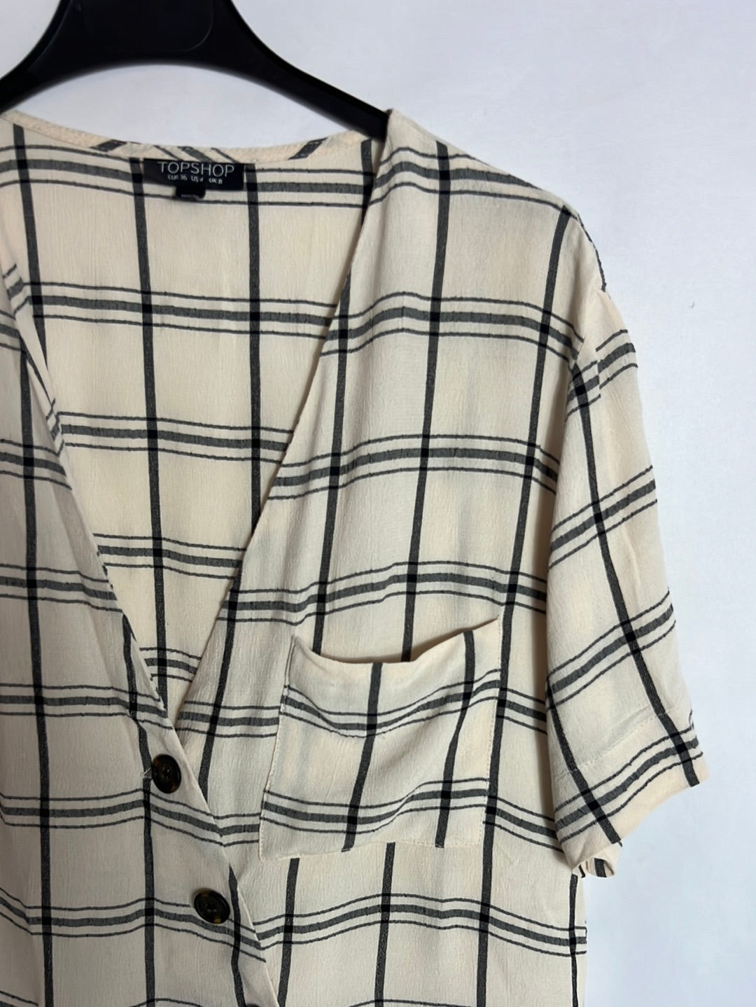 TOP SHOP. Blusa manga corta beige cuadros. T 36