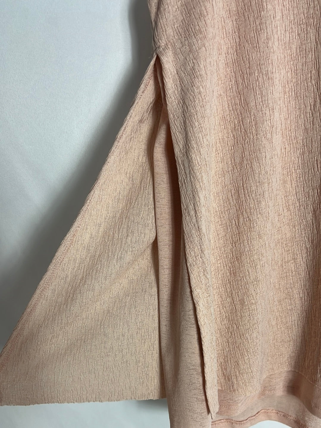 MANGO. Top rosa fluido detalle apertura. T S