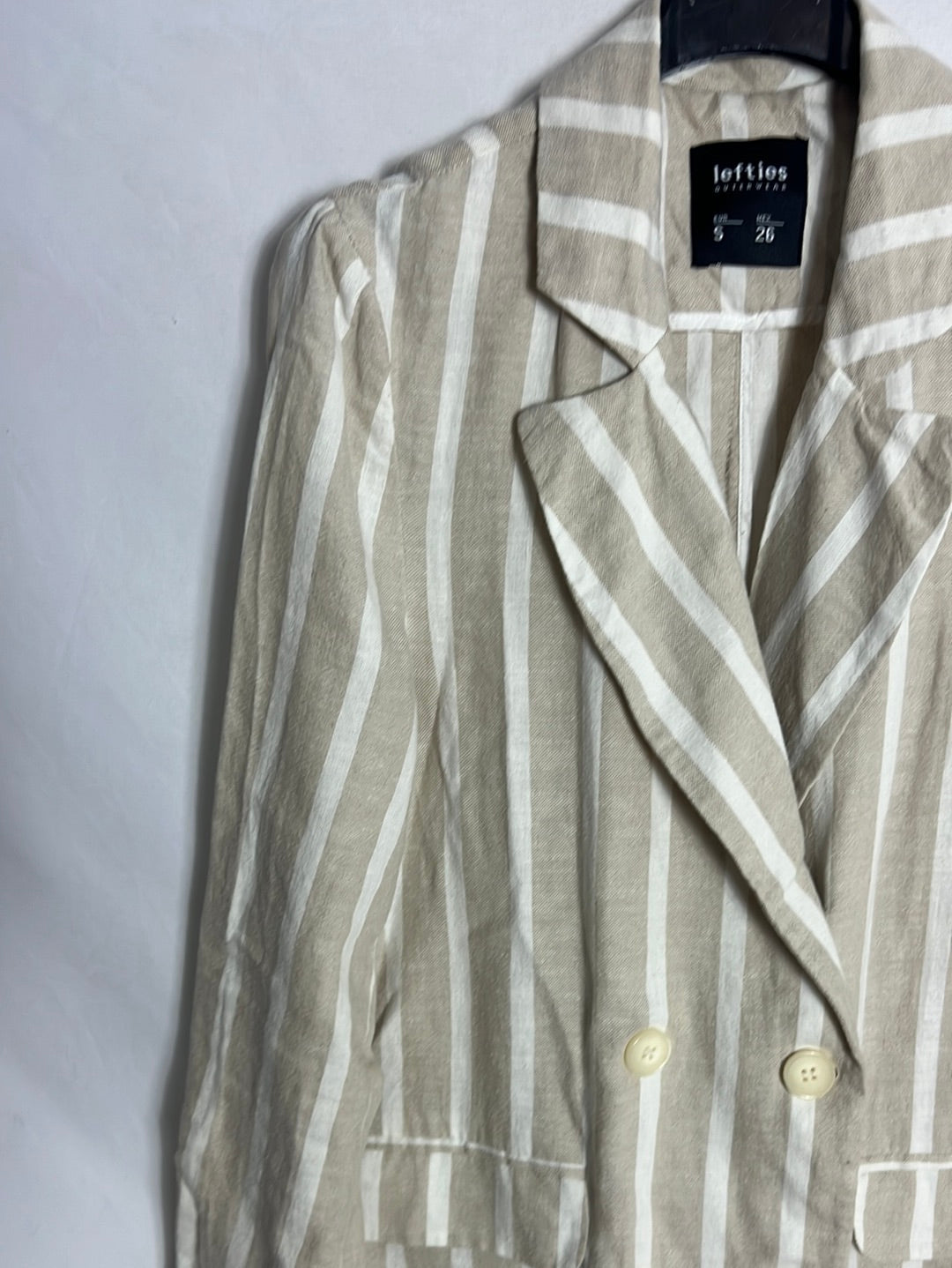 LEFTIES. Blazer larga beige rayas. T S