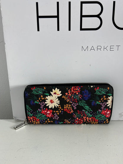 OTRAS. Cartera negra estampada flores