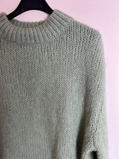 ZARA. Jersey oversized verde claro. T S