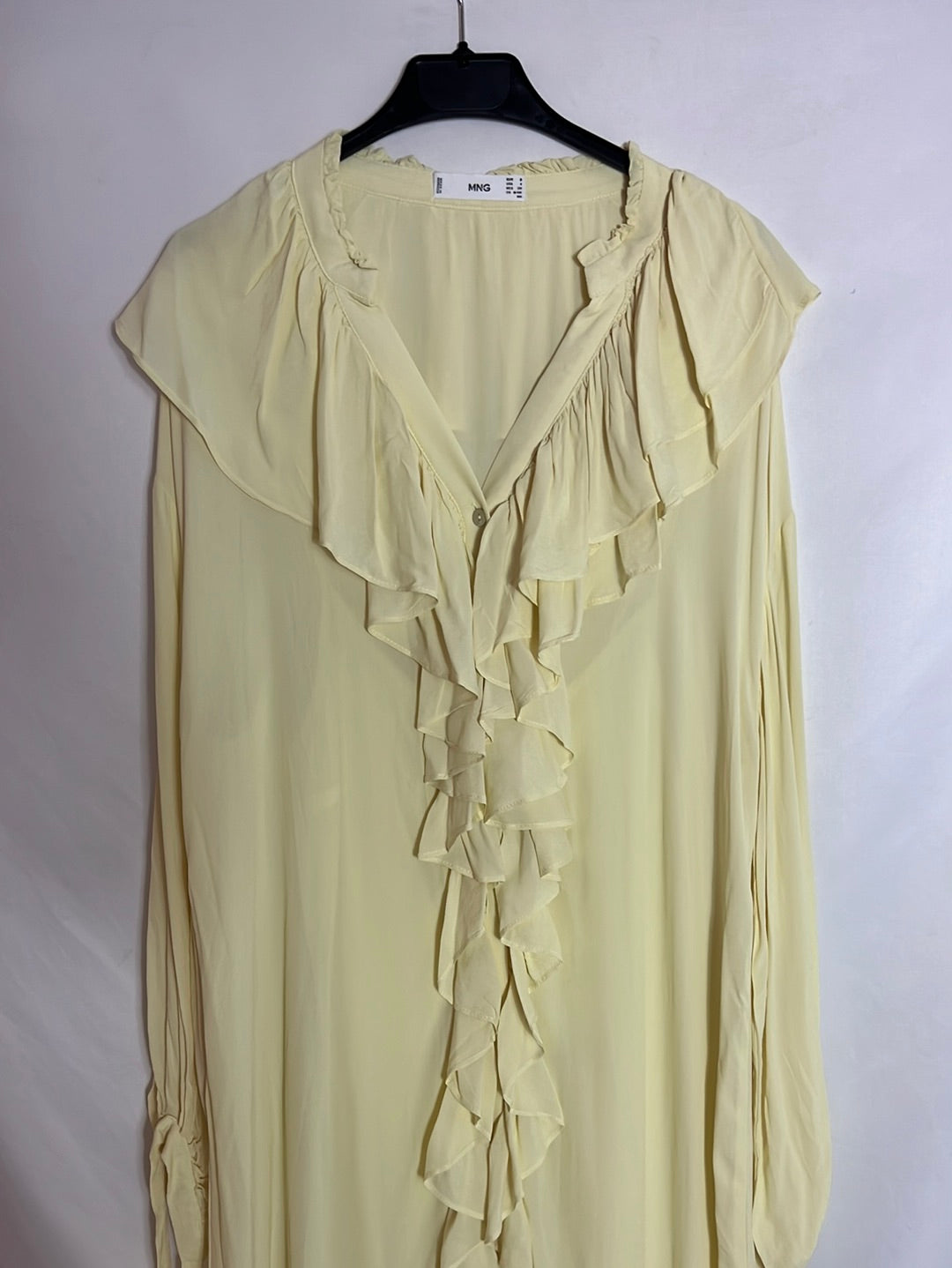 MANGO. Flowing pastel yellow ruffled dress. TS