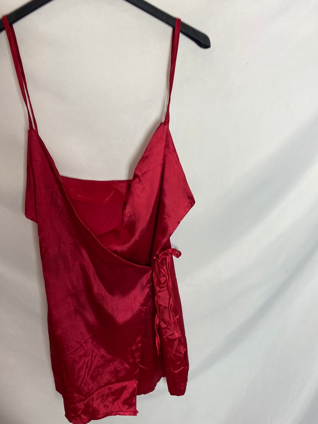 OTRAS. Top tirantes satindo lazada. T.S