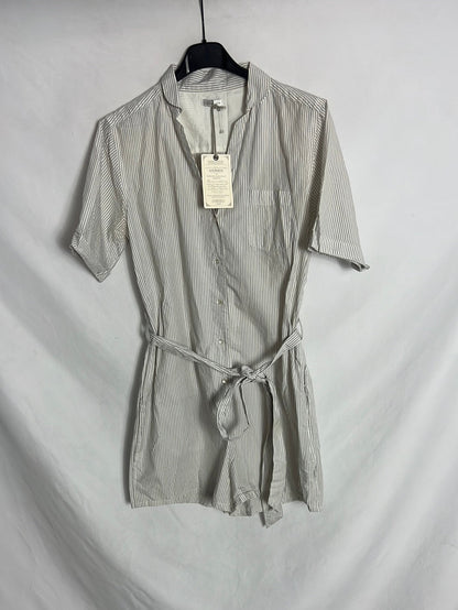 OYSHO. Mono corto blanco rayas grises. T S