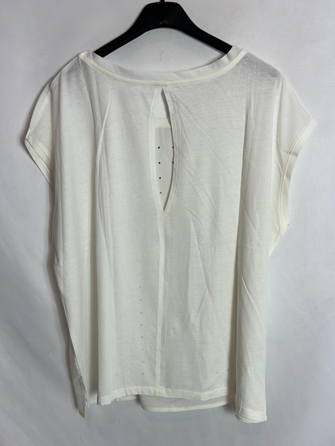 MANGO. Top fluido mini tachuelas. T XL
