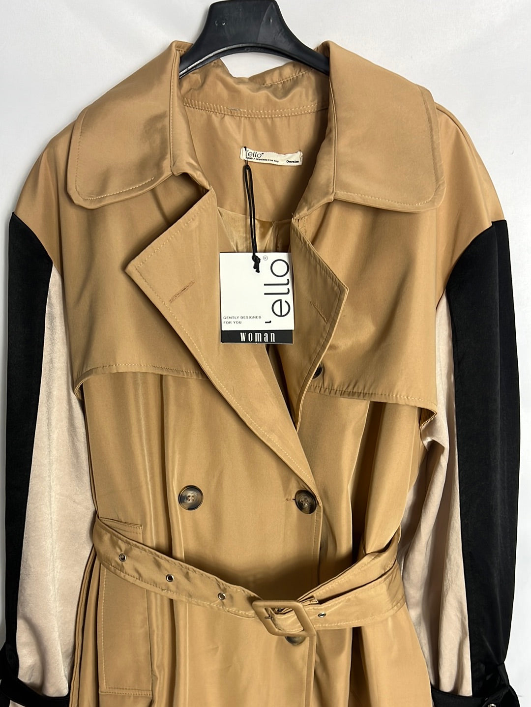 ELLO. Gabardina tricolor mangas satinadas. TU (M/L)
