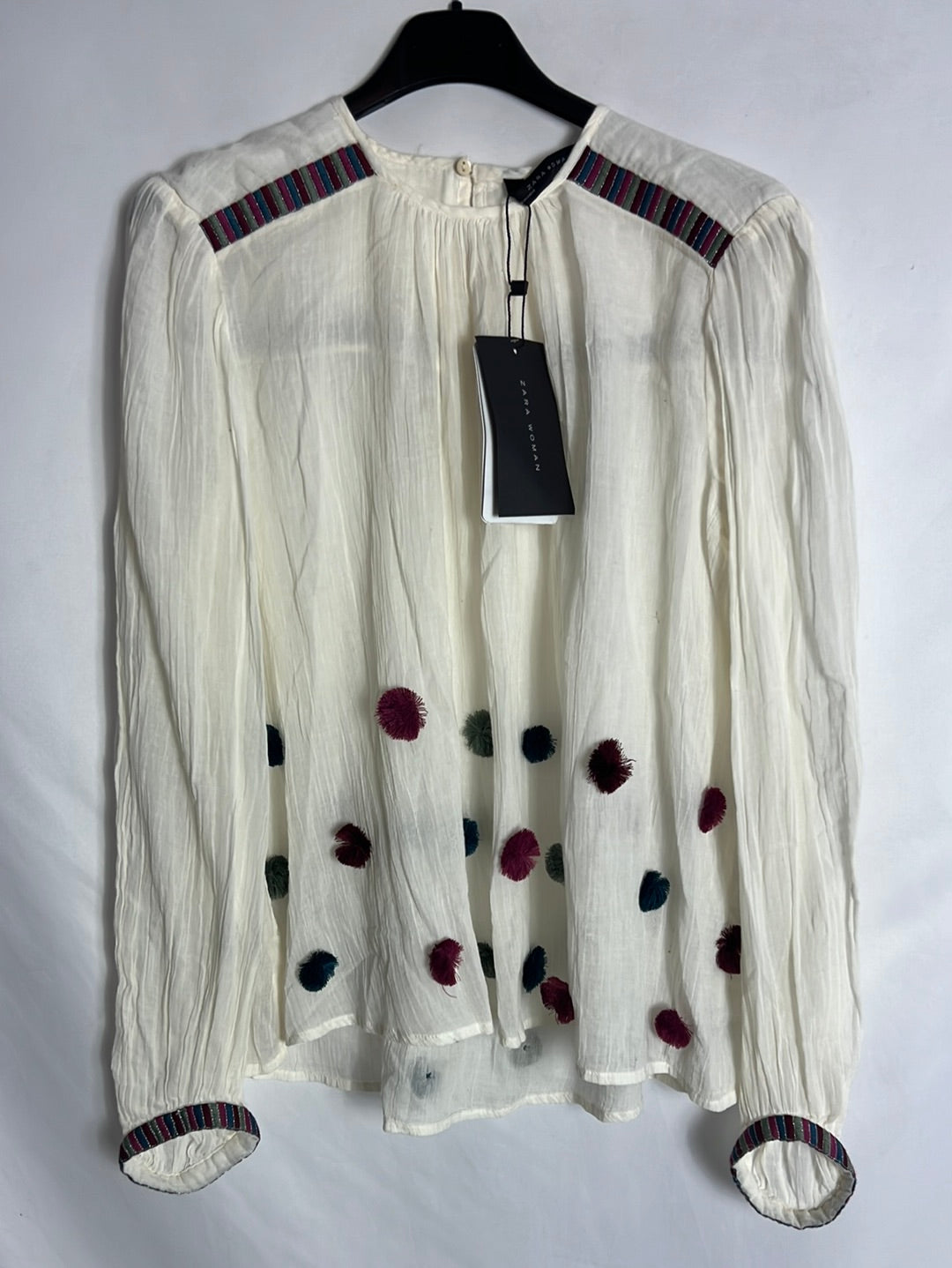 ZARA. Blusa semitransparente borlones colores. T XS