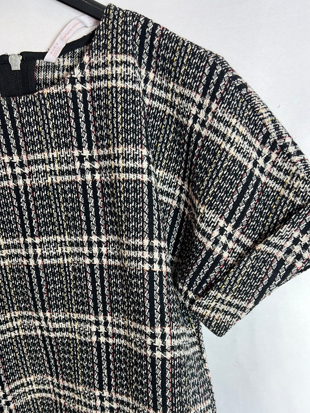 ZARA. Short-sleeved tweed top. Size XS