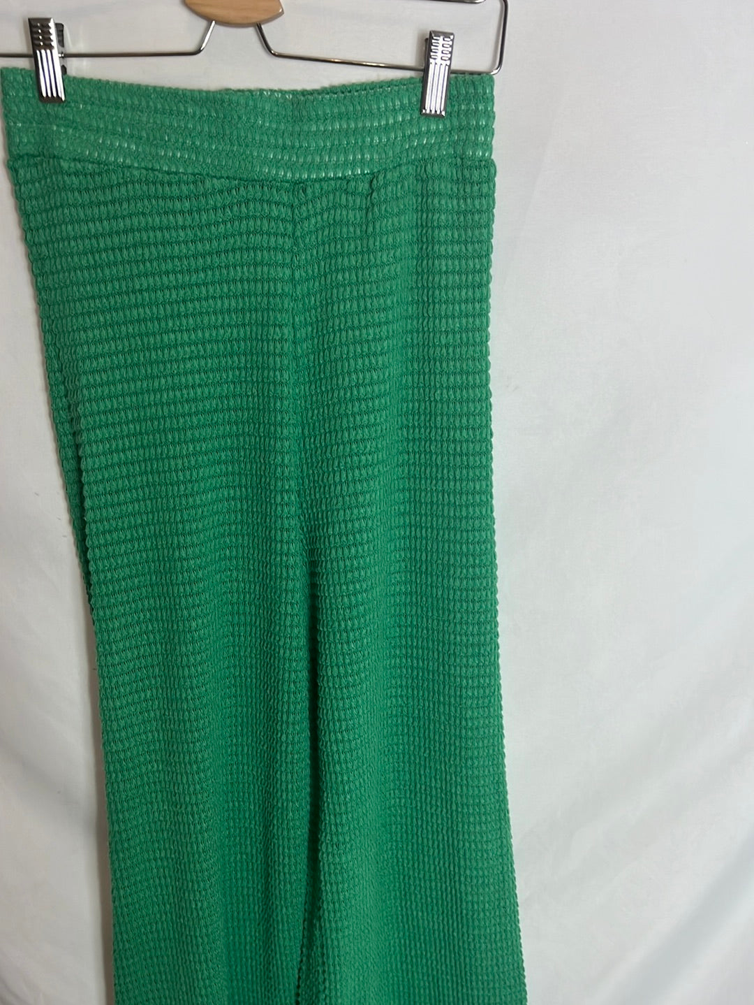 SIXXTA. Pantalón fluido punto. T.8(38)