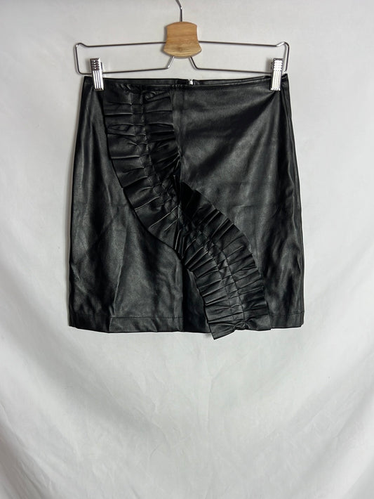 CELOP. Falda corta efecto piel volante. T M