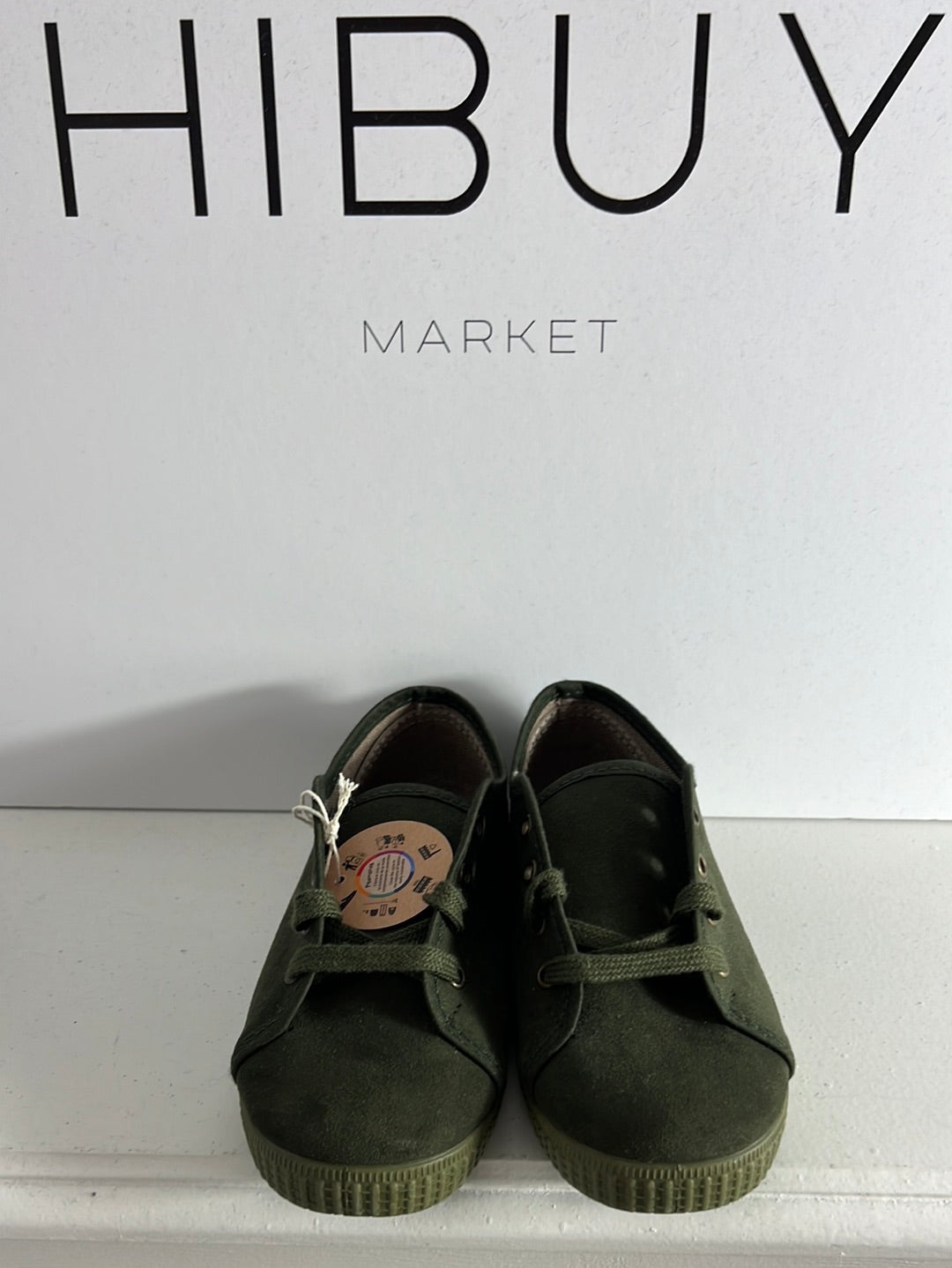 PISAMONAS. Green suede lace-up sneakers. Size 30