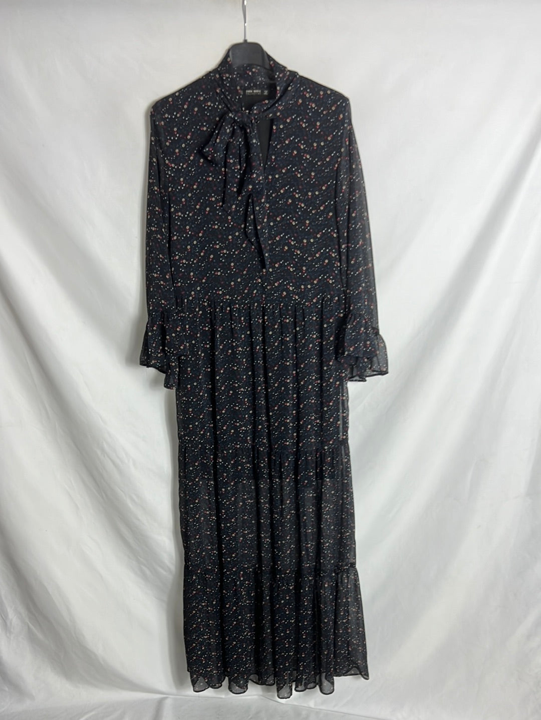 ZARA. Vestido largo gasa flores mini. T S