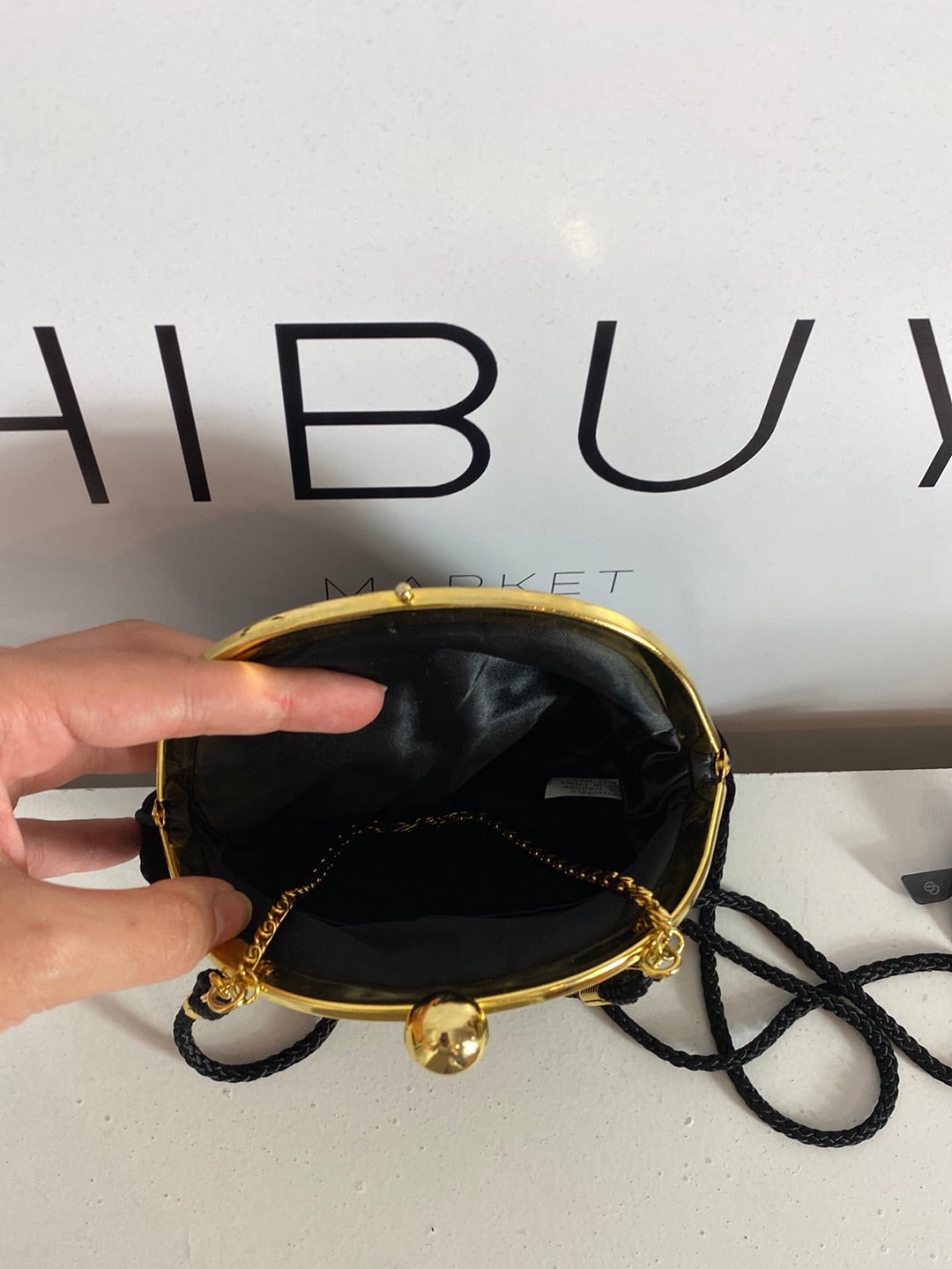 OTRAS. Bolso mini terciopelo