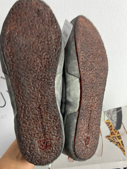 SUPERGA. Zapatillas lona gris T.41