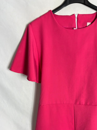 NEW COLLECTION. Mono corto rosa fucsia. T M