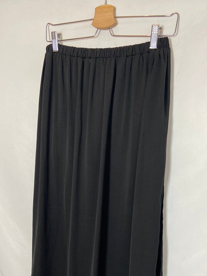 ZARA. Falda raso negra T.XS