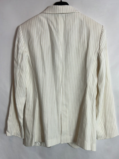 MASSIMO DUTTI. Blazer efecto lino blanca rayas. T 36