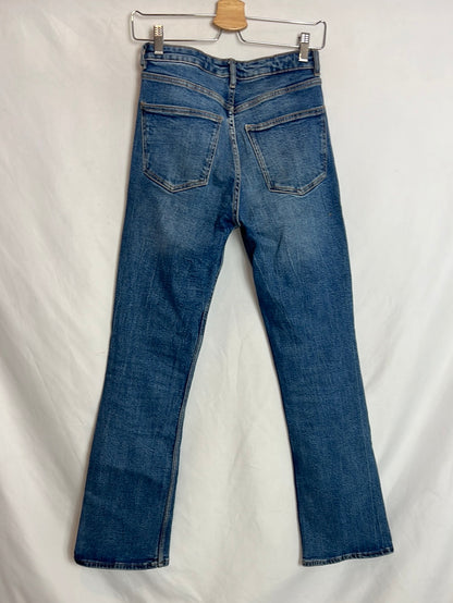 ZARA. Pantalón denim acampanado. T 36