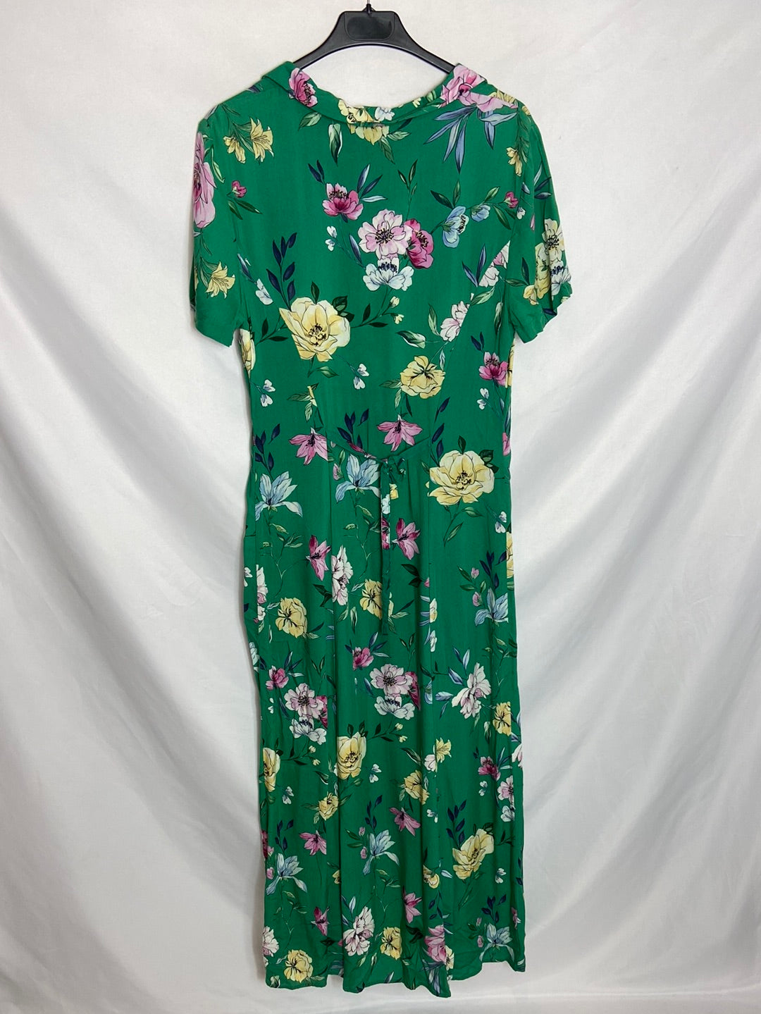 BERSHKA. Vestido largo flores T. M