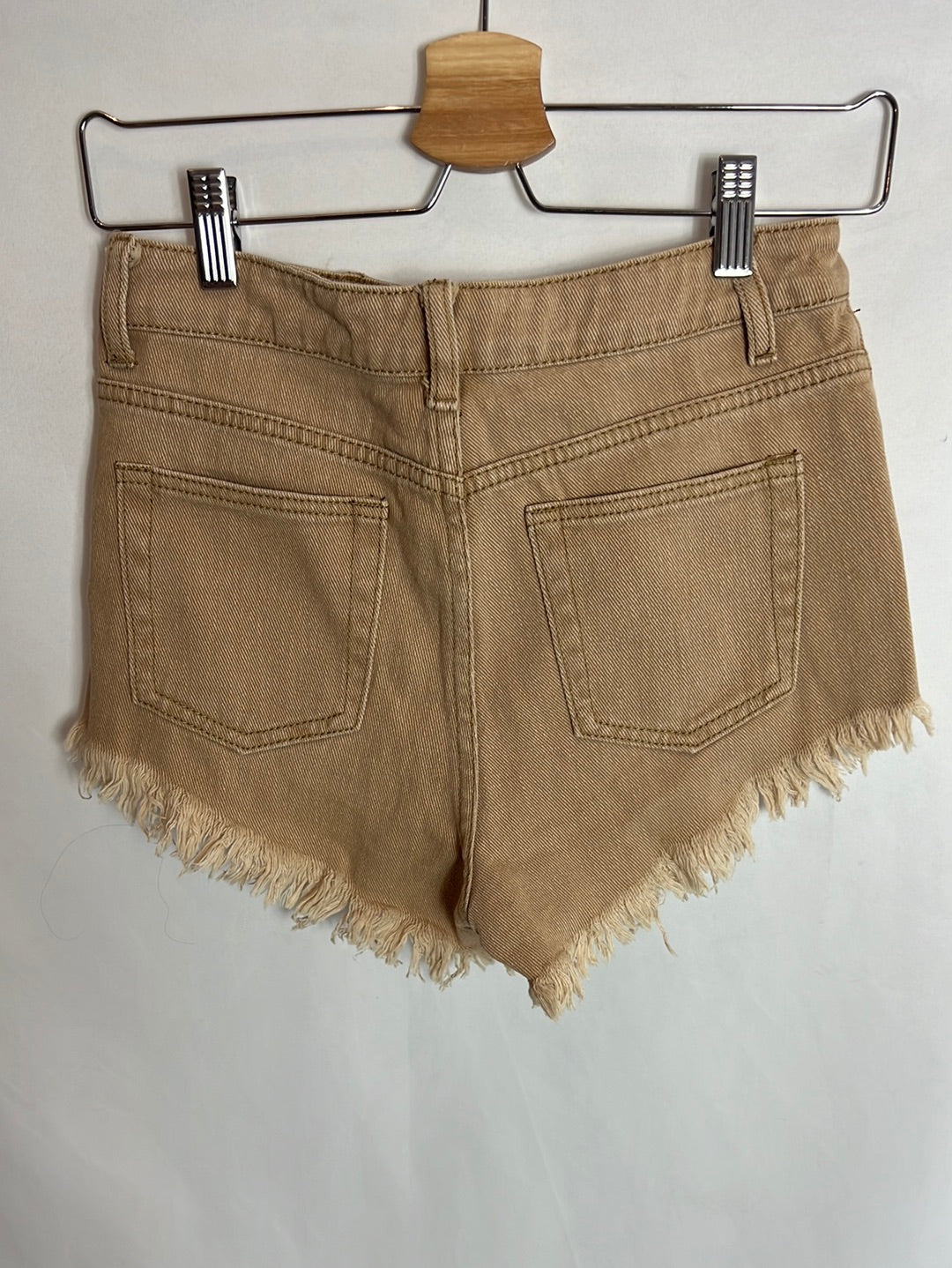 ADIKA. Beige Ts denim shorts