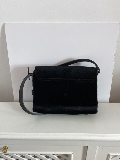 TOM&amp;EVA. Black velvet shoulder bag.