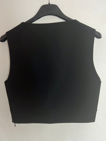 RIVER ISLAND. Crop top negro asimétrico. T S