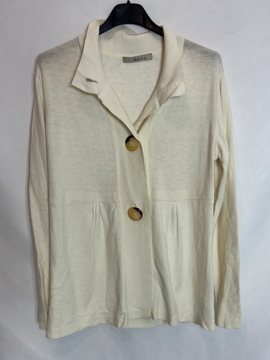 UNTURI. Off-white button-down cardigan. TM/L