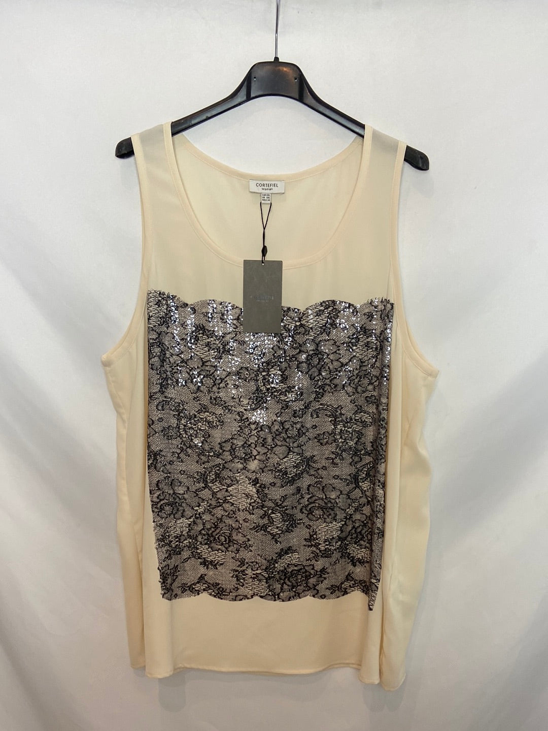 CORTEFIEL. Top blanco lentejuelas T.XXL