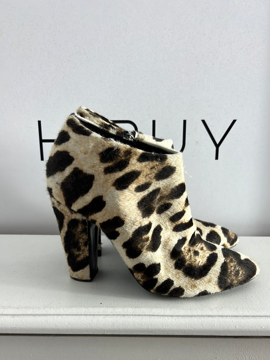 GIUSEPPE ZANOTTI. Botines pelito animal print,. T 37