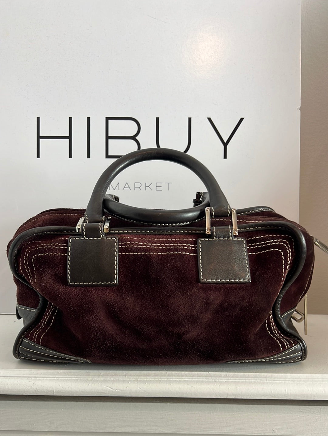 LOEWE. Bolso amazona burdeos