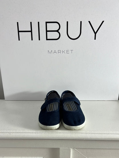 VICTORIA. Blue canvas sneakers with velcro. Size 24