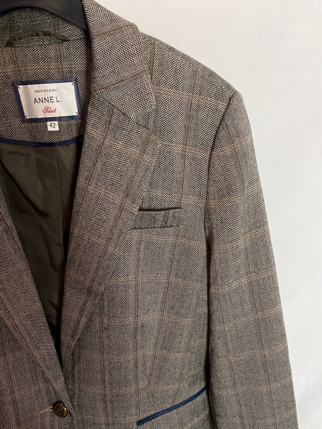 ANNE L. Blazer estampado con coderas de terciopelo. T.XL