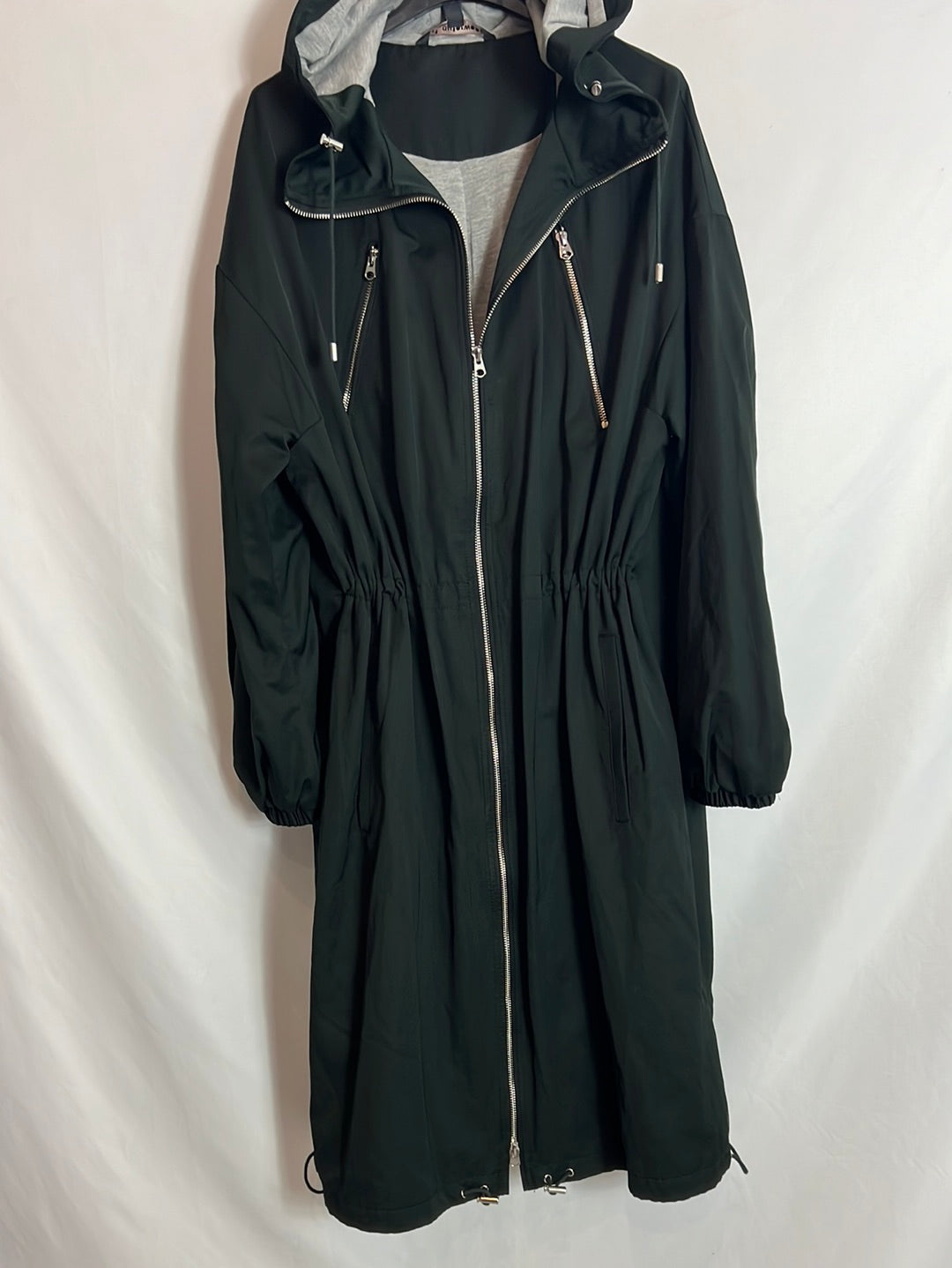 ZARA . Chaqueta midi verde oscuro. T S/M