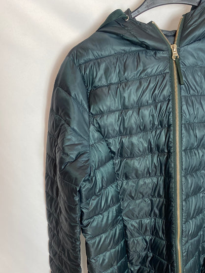 OTRAS. Plumífero verde 3/4. T M/L