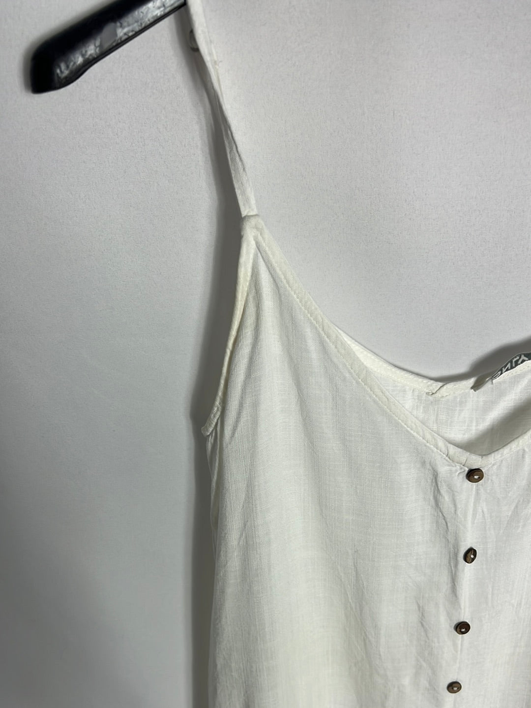 ONLY. White Tank Top. Ts