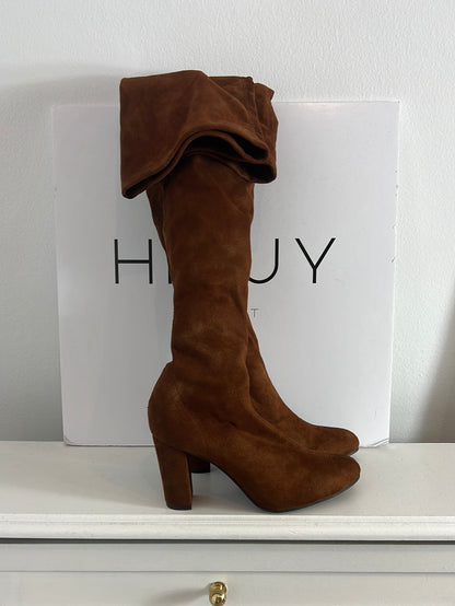 OTRAS. Botas ante camel T.37