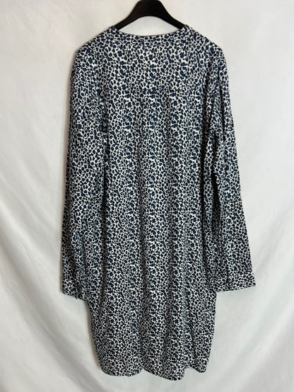 AMICHI. Short blue animal print dress. XXL