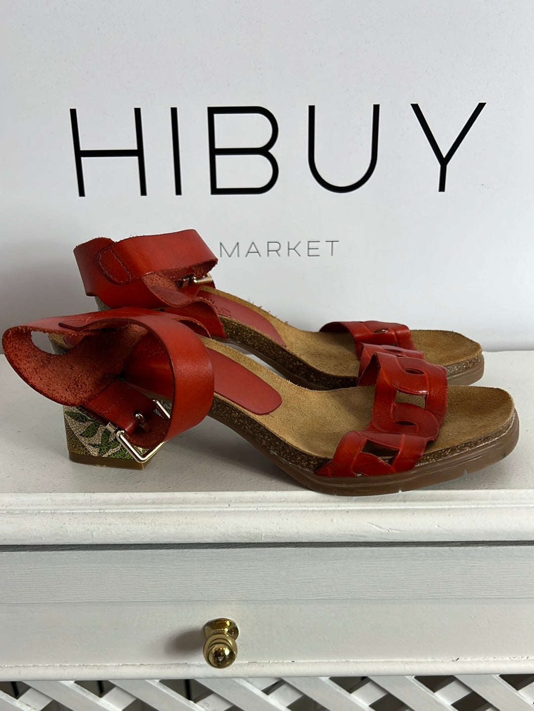 YOKONO. Orange leather sandal heel size 37