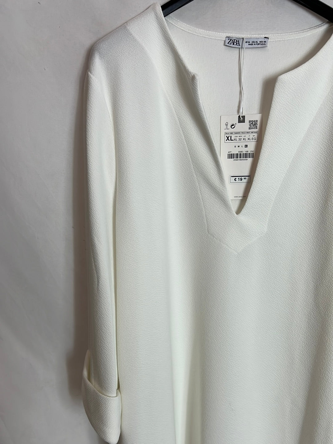 ZARA. Vestido blanco textura. T XL