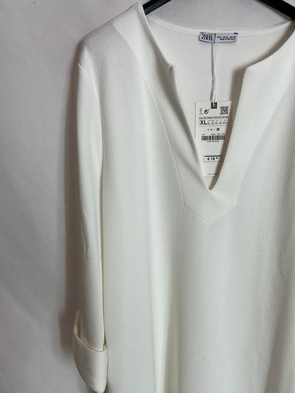 ZARA. Vestido blanco textura. T XL