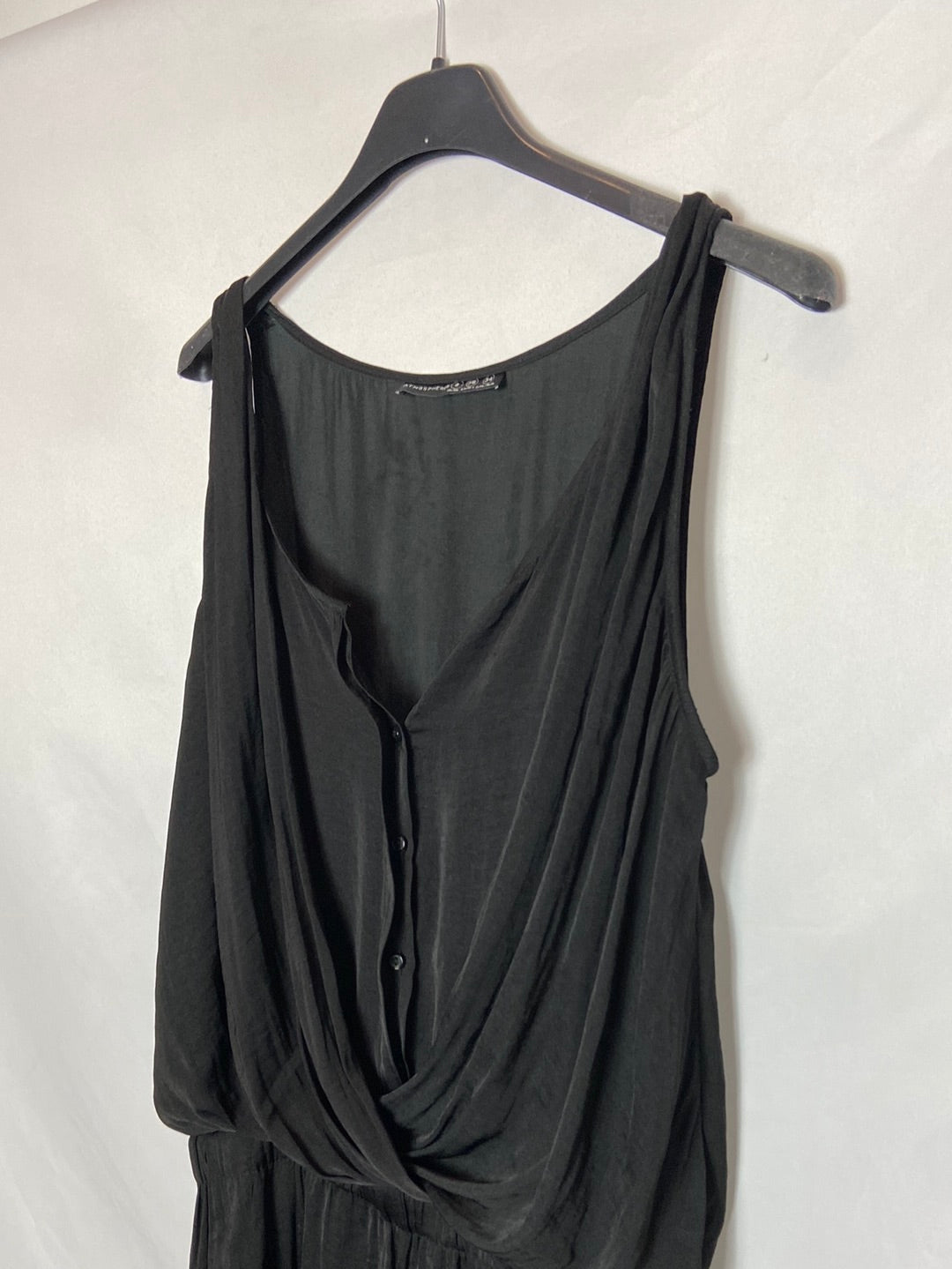 ATMOSPHERE. Mono corto escote cruzado. T.36