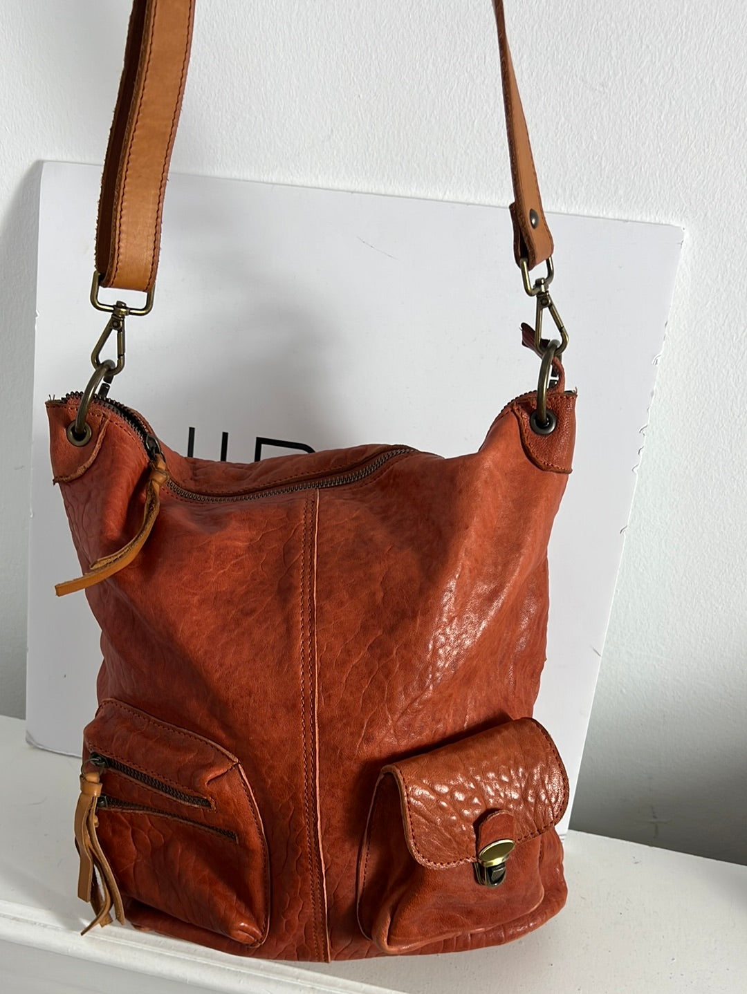 OTHERS. Leather bag