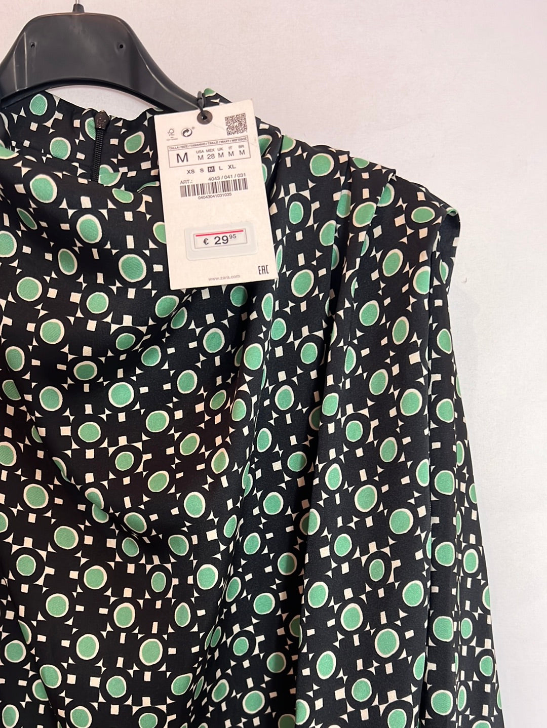 ZARA. Printed black satin blouse. TM