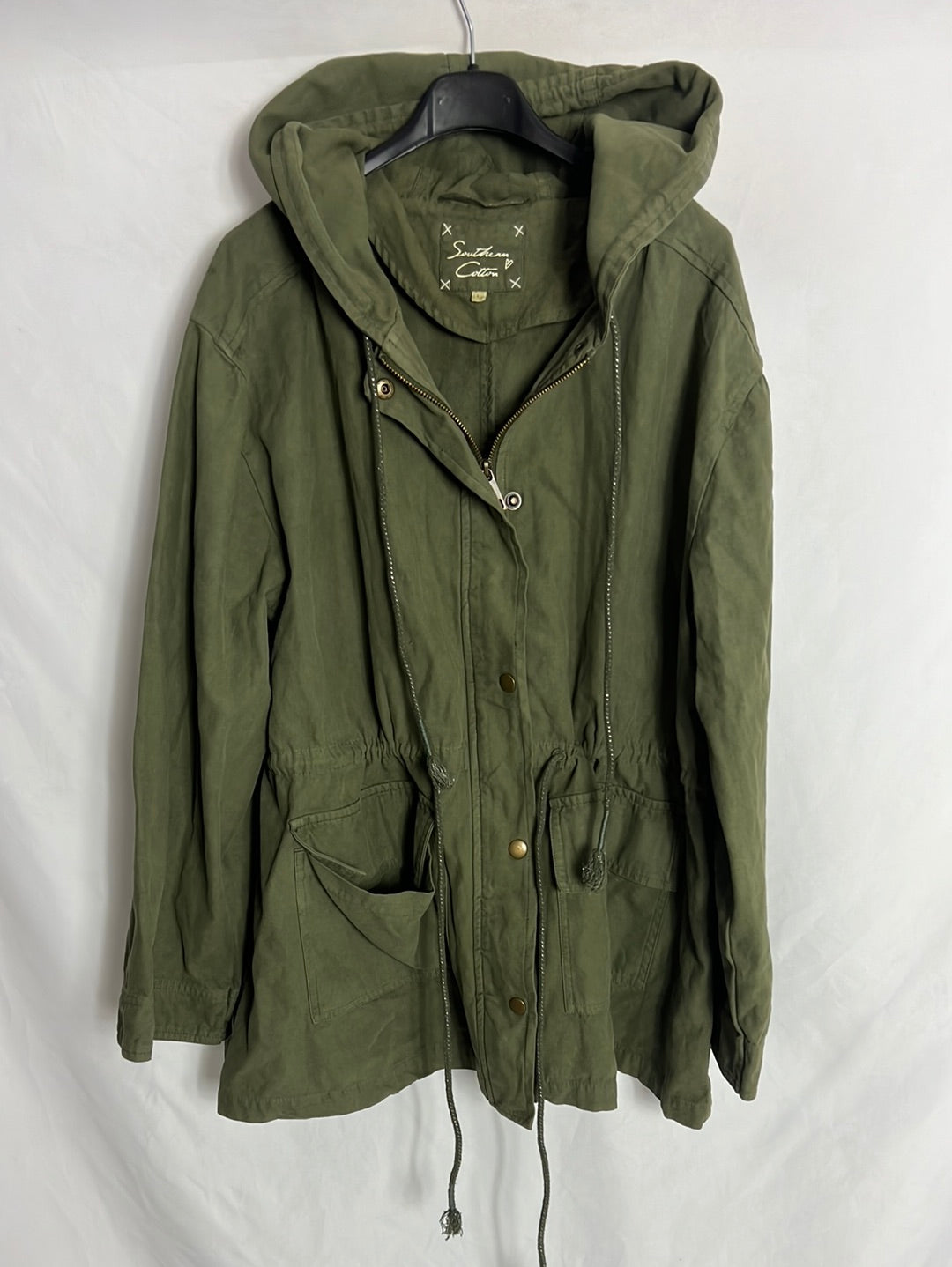 SOUTHERN COTTON. Parka verde capucha. T L